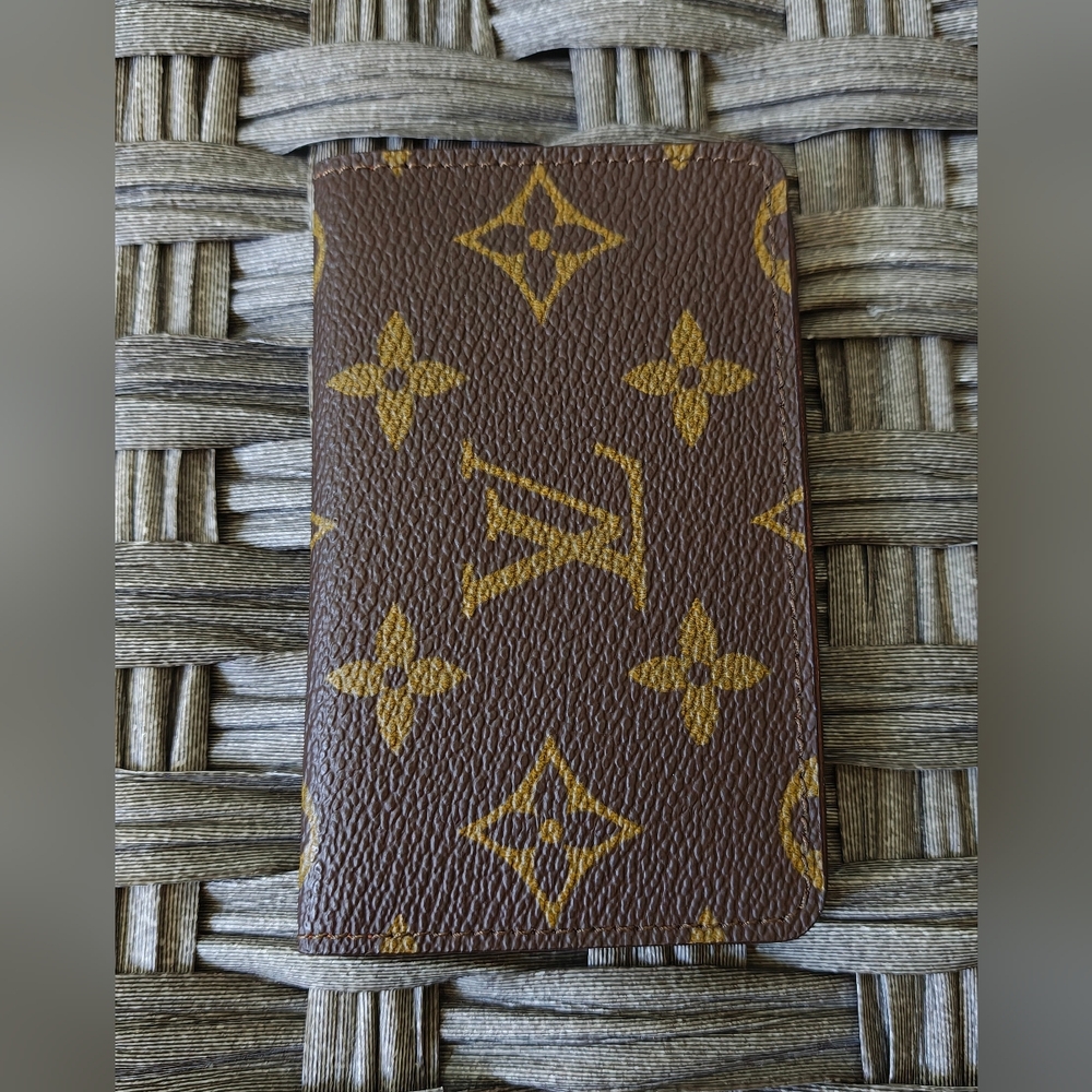 SOLD 🤎 - Picture 2 of 12